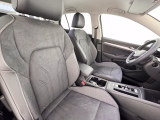 VOLKSWAGEN Golf 1.5 tsi ehybrid life 204cv dsg